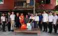 สิงห์บุรี  รองผู้ว่าฯ วีรวรรณ ลงพื้นที่เยียวยาผู้ประสบภัยพายุฝน