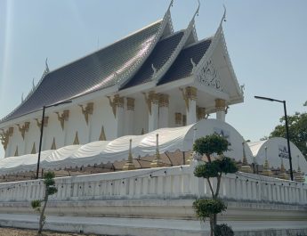 สุพรรณบุรี ส่องเลขหางประทัดเลขธูปพิธีปลุกเสกวัตถุมงคลมีดตัดหวายลูกนิมิต